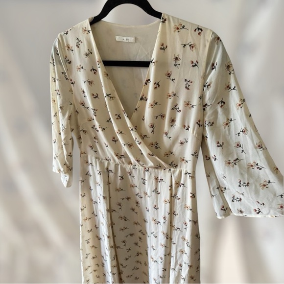 Beautiful Jo-Jo’z long Boho dress 🌾🤍 - Picture 2 of 6